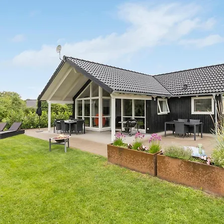 Stunning In With Kitchen Holiday home Glesborg