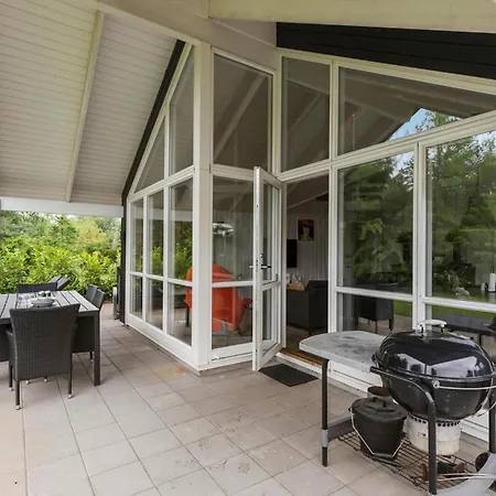 Three-bedroom In Tatil Evi