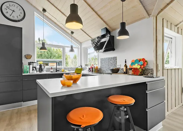 Three-bedroom In Tatil Evi Glesborg
